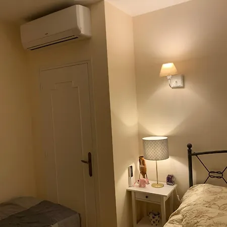 Cap D Antibes, Salis , 2 Bedrooms , Free Parking Appartamento Antibes
