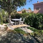 Cap D Antibes, Salis , 2 Bedrooms , Free Parking * Antibes