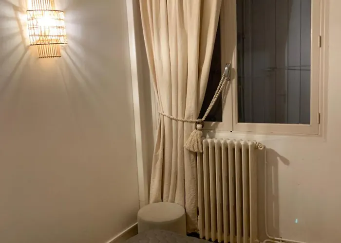 Cap D Antibes, Salis , 2 Bedrooms , Free Parking Appartamento